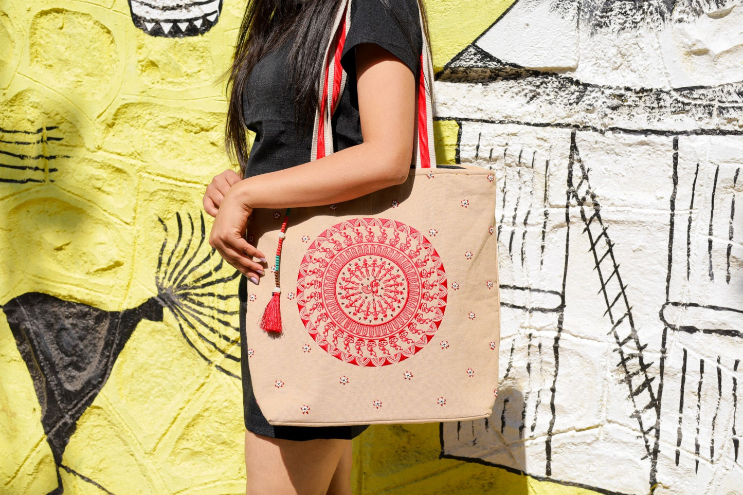 Tribal Warli Beige