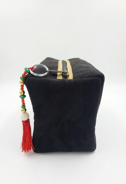 TIRUMALA GRACE  POUCH