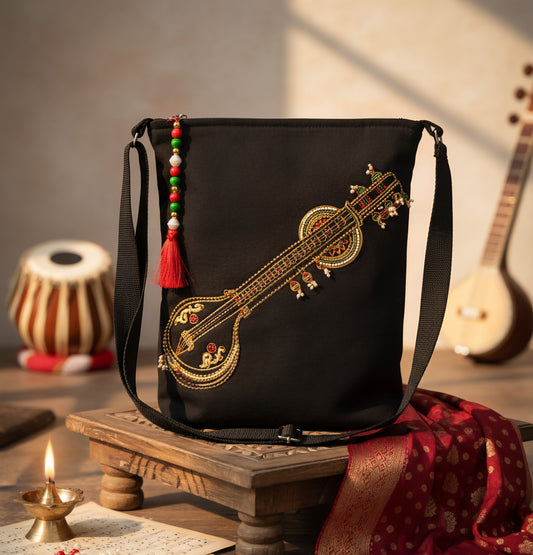 Saraswati Aura